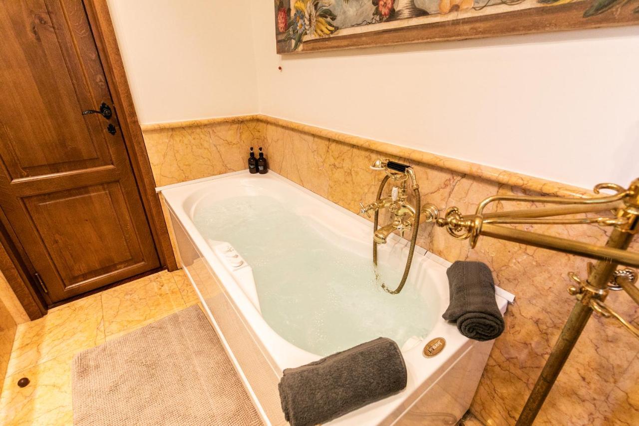 Klimt - Jacuzzi 5 Star - Luxury Design Apartment ミラノ エクステリア 写真