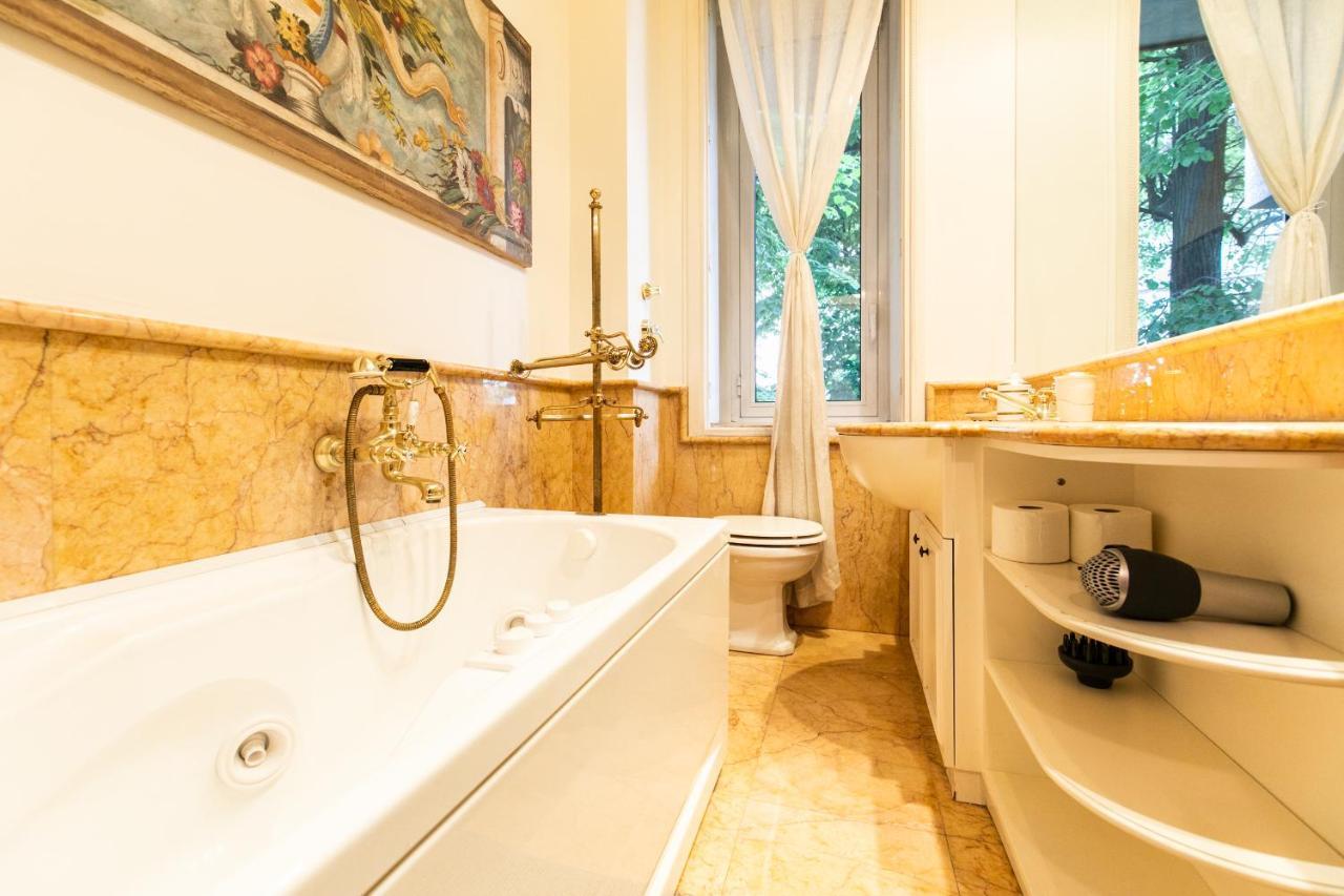 Klimt - Jacuzzi 5 Star - Luxury Design Apartment ミラノ エクステリア 写真