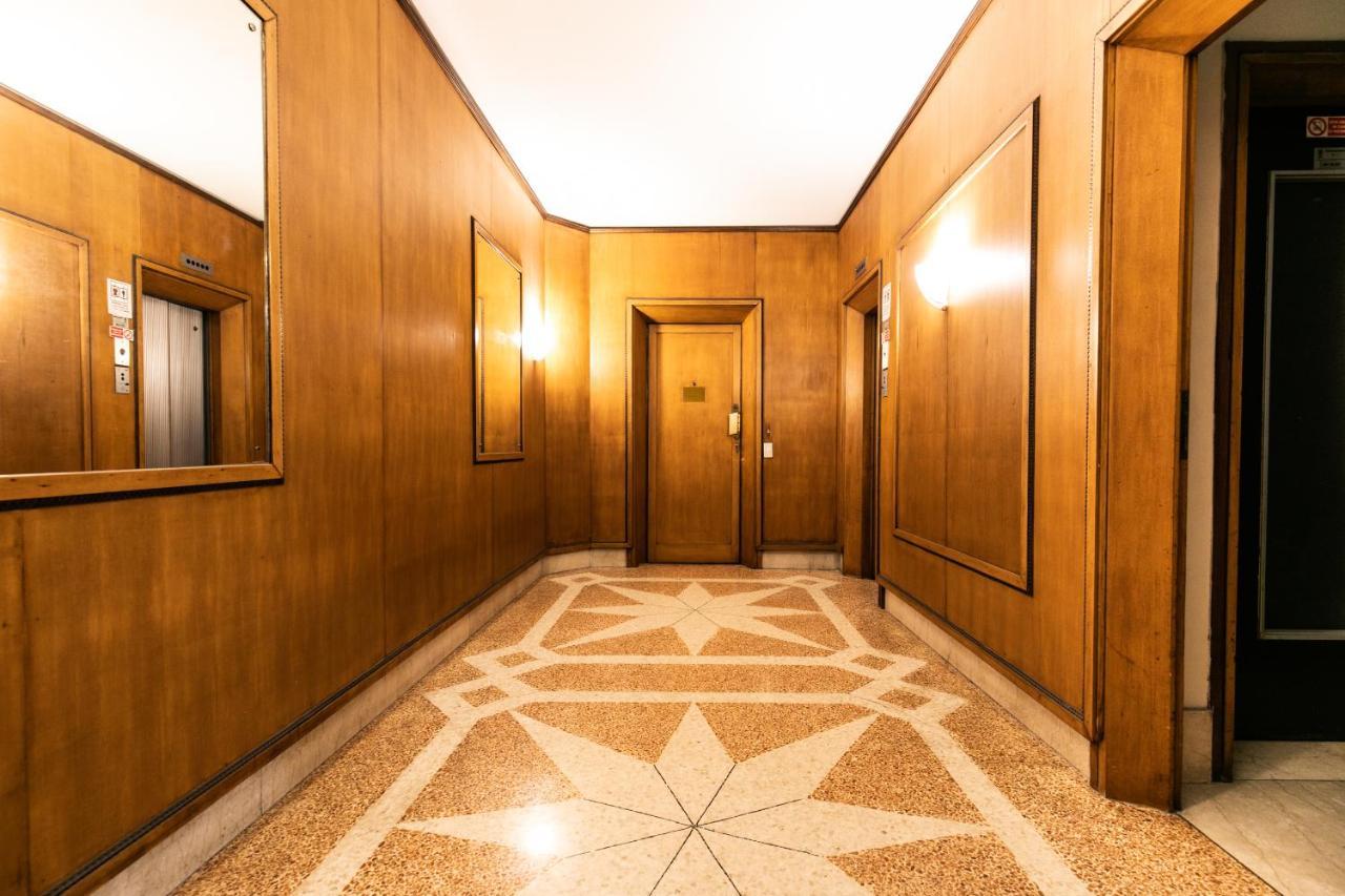 Klimt - Jacuzzi 5 Star - Luxury Design Apartment ミラノ エクステリア 写真