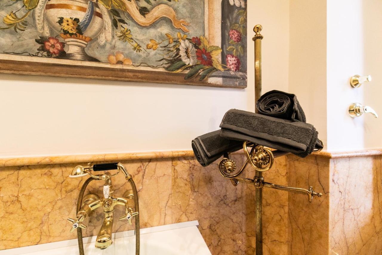 Klimt - Jacuzzi 5 Star - Luxury Design Apartment ミラノ エクステリア 写真